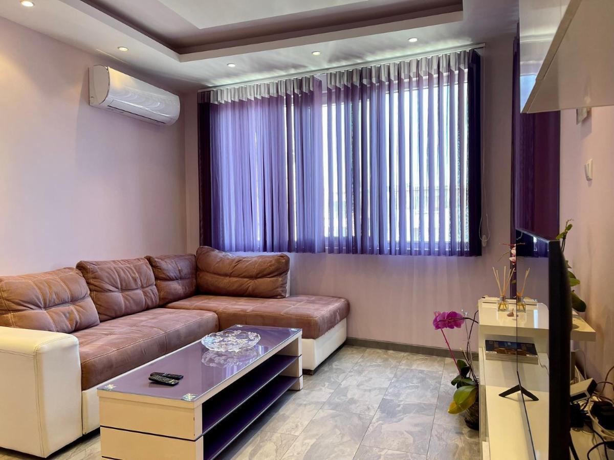 Апартамент Чаролит / Apartment Charoite Бургас Екстериор снимка
